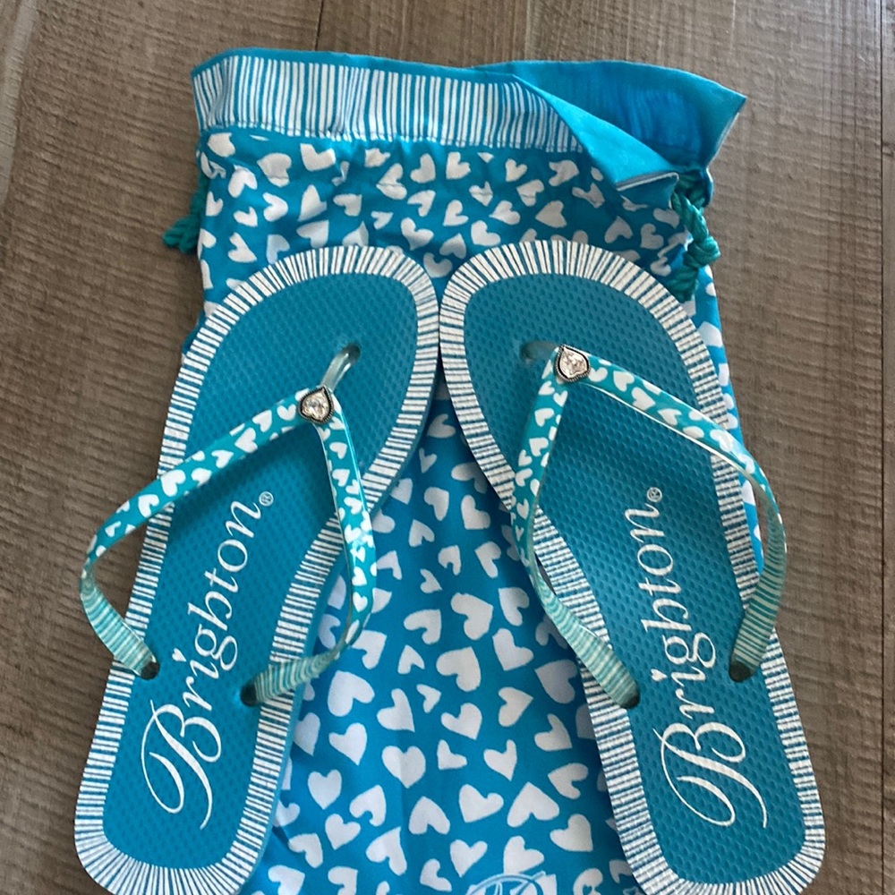 Brighton flip flops - Size 6
